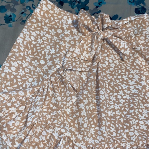 Ruffed Ditsy Floral Mock Wrap Skirt - Picture 5 of 6